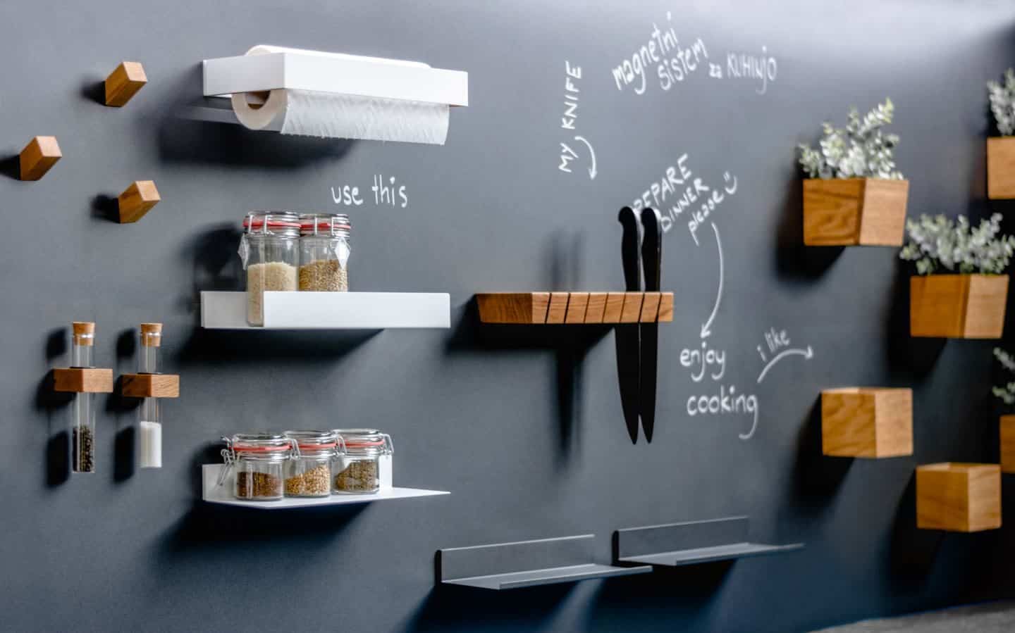 Steelline_magnet, a Magnetic Storage System by 3s design used in a kitchen. Photo Teodor Hribovsek