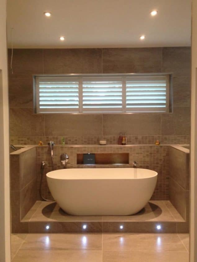 Diamond Window Shutters Bathroom_01