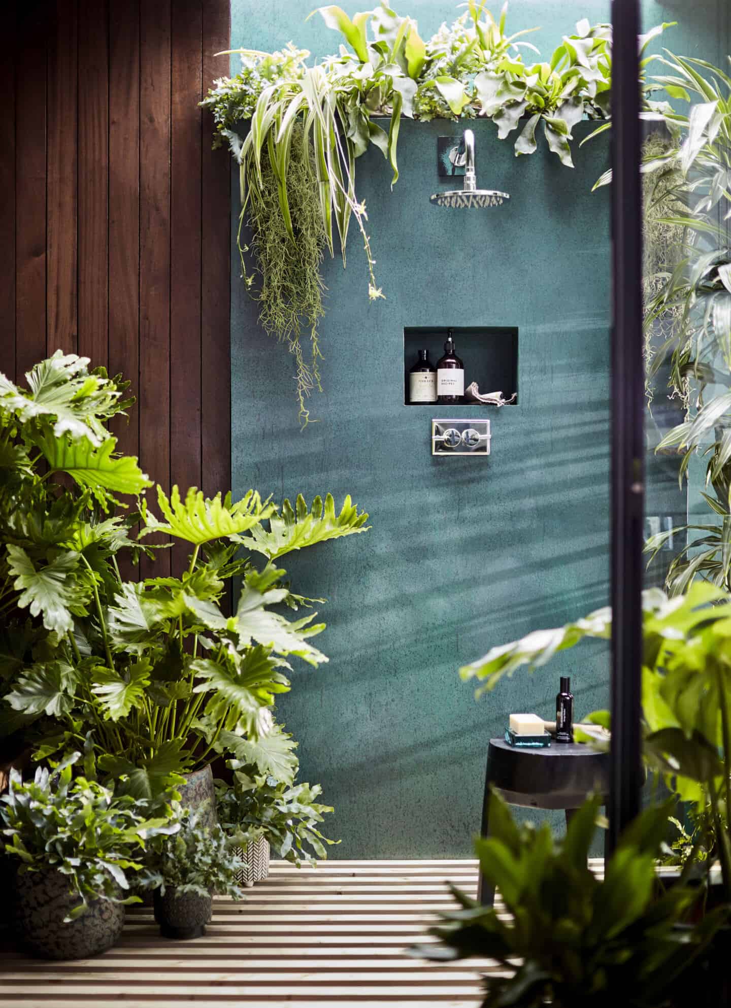 Plants are a great way to bring texture into the bathroom