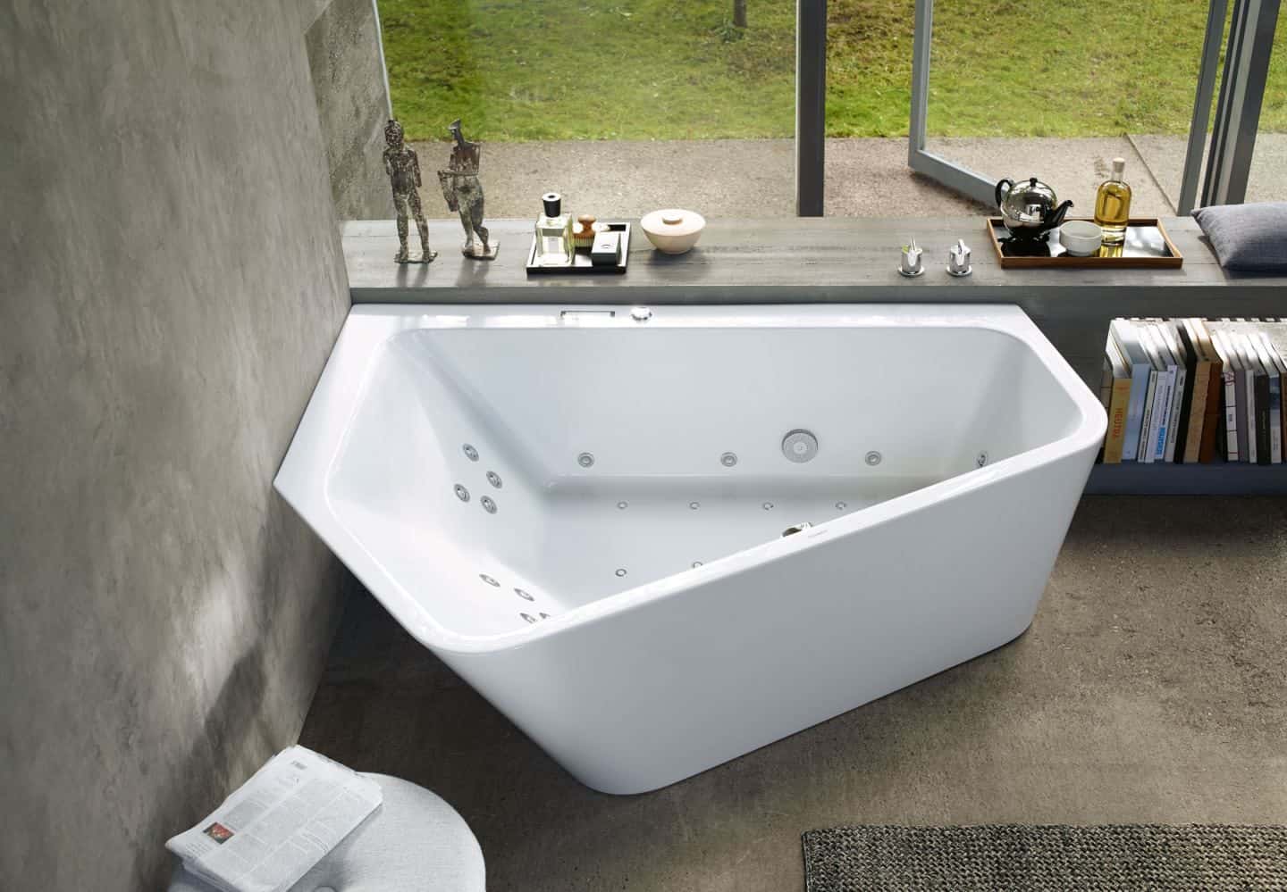 Paiova 5 bathtub from Luxury Bathroom Brand Duravit