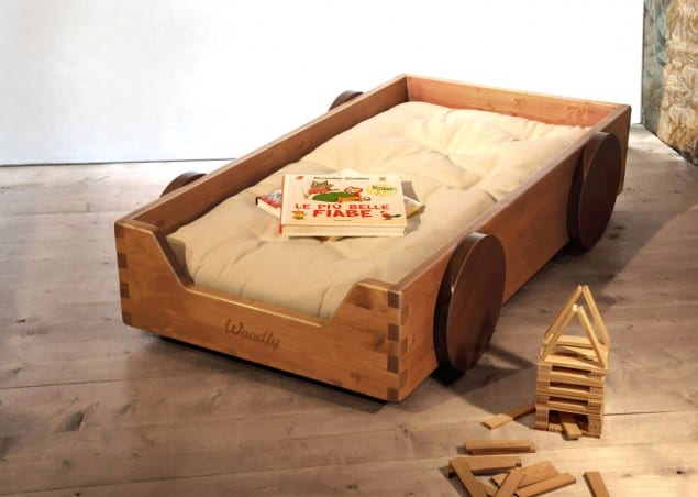 montessori floor bed by Woodly