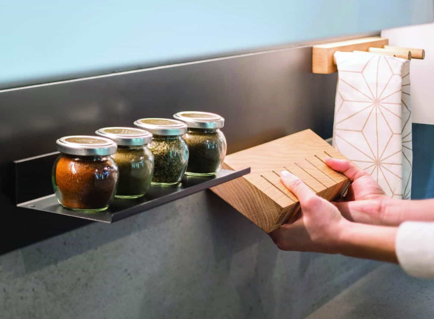 Steelline_magnet, a Magnetic Storage System by 3s design installed in a kitchen. Photo by Blaz Jamsek