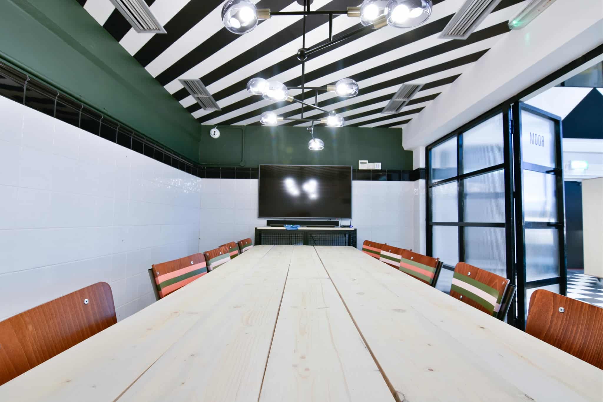 THIS Workspace coworking space in Bournemouth - Conference room