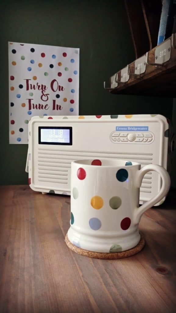 VQ Emma Bridgewater Retro MKII Polka Dot DAB+ Radio