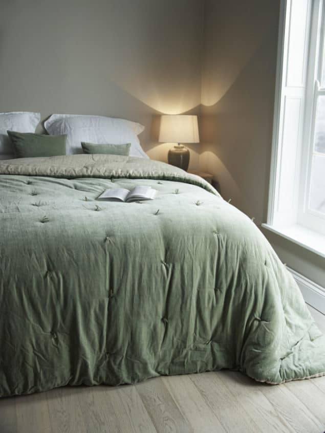 Create a cosy winter home with the AW16 Sage Velvet & Linen Kingsized Quilt from Cox & Cox